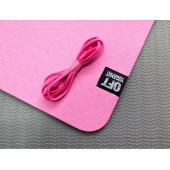 Original FitTools 6 мм двухслойный розовый FT-YGM6-2LT-PINK-BK из каталога ковриков для йоги и фитнеса в Омске по цене 1620 ₽